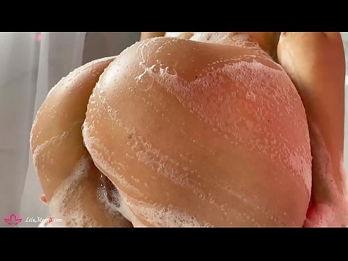 ❤️ Zeshkania masturbon pidhin me vibrator deri në orgazmë intensive në dush ️ Porno shtëpie në sq.yespornpics-com.ru ☑