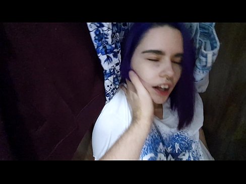 ❤️ Gjeta motrën time në dollap dhe e ndihmova të përfundonte ️ Porno shtëpie në sq.yespornpics-com.ru ☑